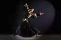 Myloview Obraz Latino Tancerze W Sali Balowej Samodzielnie Na Czarny