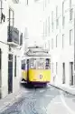 Obraz Żółty Starożytny Tramwaj Na Ulicach Lizbony W Portugalii