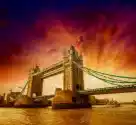 Fototapeta London. Widok Z Boku Z Tower Bridge W Całej Swej Okaz