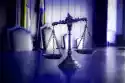 Myloview Obraz Dekoracyjne Scales Of Justice W Sądzie