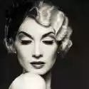 Obraz Monochromatyczny Obraz Eleganckiej Blond Kobieta Retro