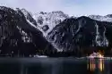 Wally Piekno Dekoracji Fototapeta Na Ścianę Światła Górskiej Chatki Odbite W Jeziorze F