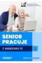 Senior Pracuje Z Windows 10