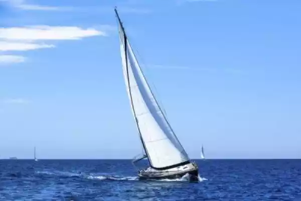 Fototapeta Żeglarstwo Jachty Z Białymi Żaglami Statku Na Otwarty