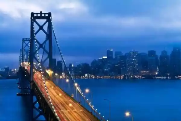 Fototapeta Bay Bridge I San Francisco Widok Na Miasto W Nocy