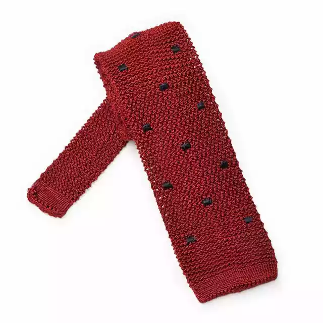 Czerwony Krawat Knit W Granatowe Kwadraty