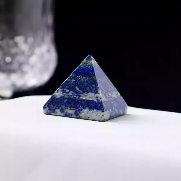Ametyst Kryształ Piramidy Dekoracje Ozdoby